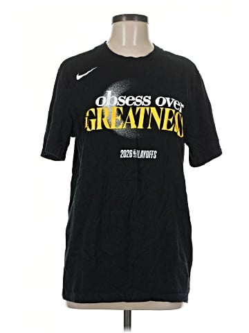 Nike Active T-Shirt (view 1)