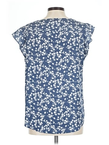Fun2Fun Short Sleeve Blouse (view 2)