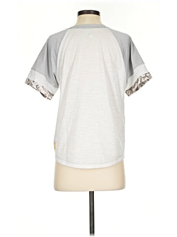 Lole Short Sleeve T-Shirt (view 2)
