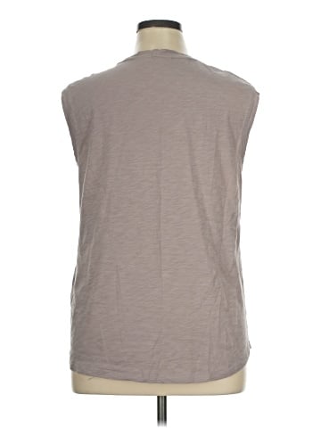 Barefoot Dreams Sleeveless T-Shirt (view 2)