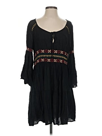 American Eagle Outfitters Casual Dress (view 1)