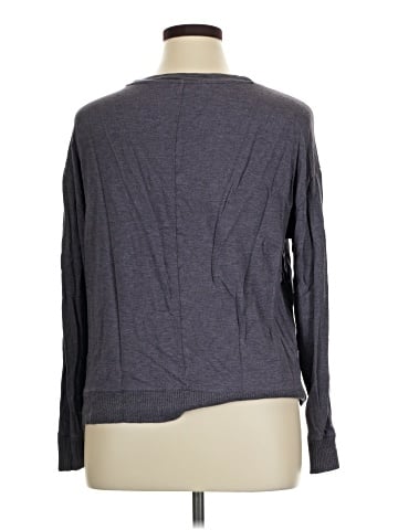 Splendid Pullover Sweater (view 2)