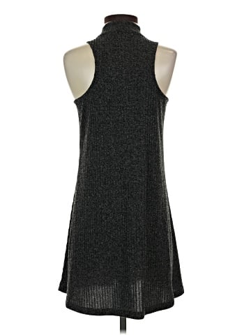 Veronica M. Casual Dress (view 2)
