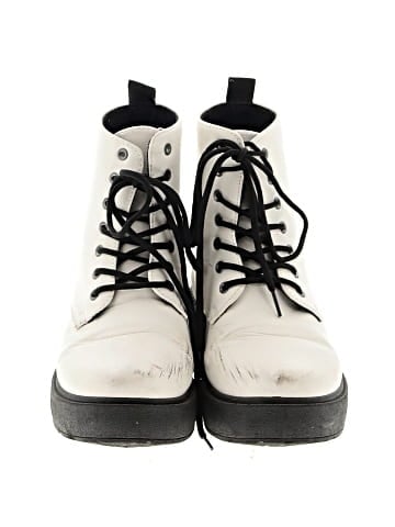 Unbranded Ankle Boots (view 2)