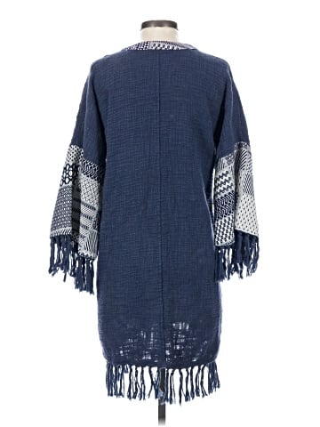 MNG Poncho (view 2)