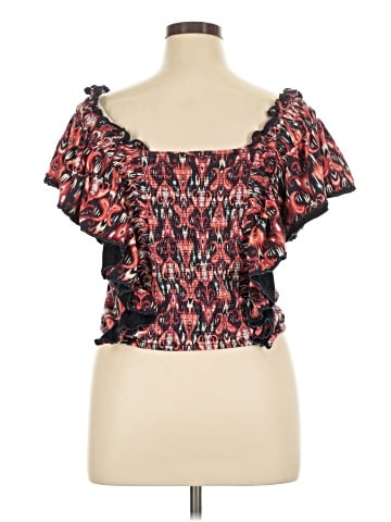 Let Me Be Short Sleeve Top (view 2)
