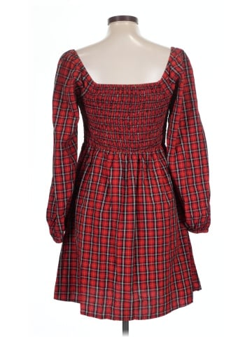 Old Navy Casual Dress (view 2)