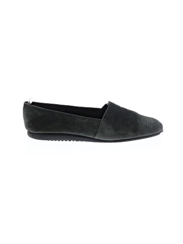 Liz Claiborne Flats (view 1)