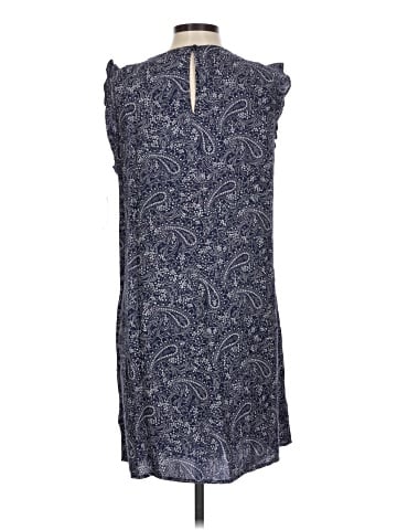 Old Navy Casual Dress (view 2)