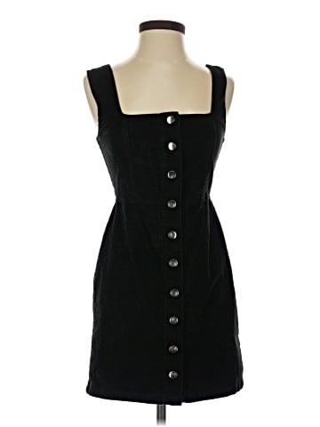 Urban Outfitters Casual Dress (view 1)