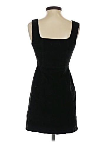 Urban Outfitters Casual Dress (view 2)