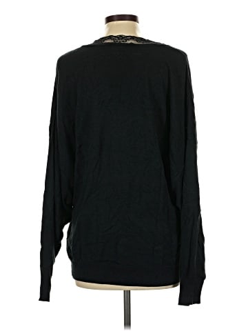 CAbi Long Sleeve Top (view 2)