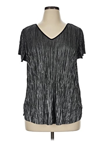 Jennifer Lopez Short Sleeve Top (view 1)