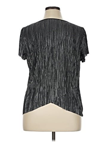 Jennifer Lopez Short Sleeve Top (view 2)