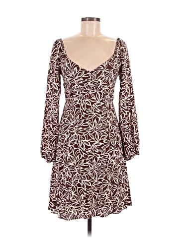 Gilli Casual Dress (view 1)