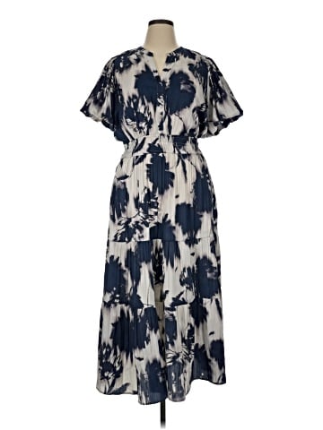 Simply Vera Vera Wang Casual Dress (view 1)