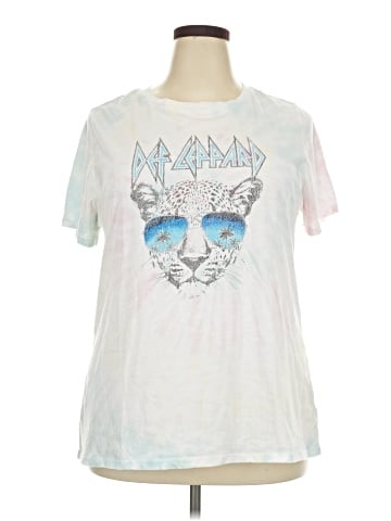 Lane Bryant Short Sleeve T-Shirt (view 1)