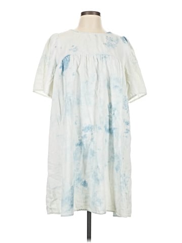 Old Navy Casual Dress (view 1)