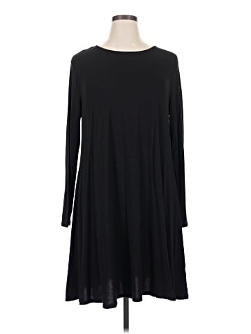 Old Navy Casual Dress (view 1)