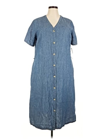 Liz Claiborne Casual Dress (view 1)