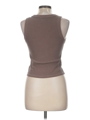 Old Navy Sleeveless T-Shirt (view 2)