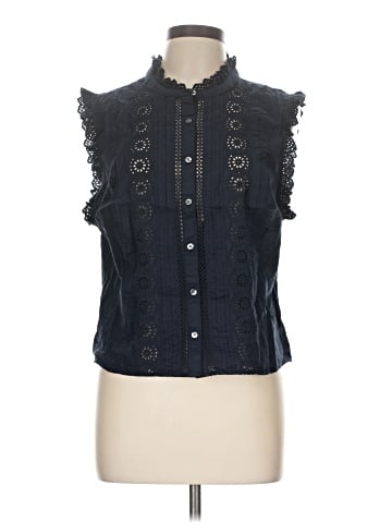 Gap Sleeveless Button-Down Shirt (view 1)