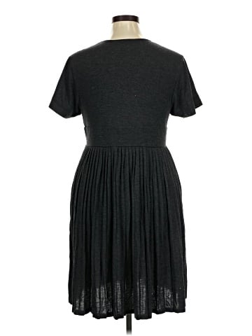 Simply Vera Vera Wang Casual Dress (view 2)