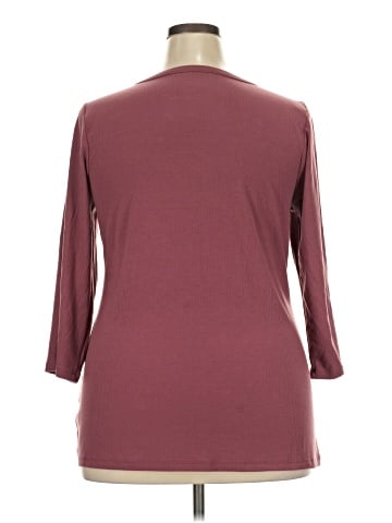 Torrid 3/4 Sleeve T-Shirt (view 2)