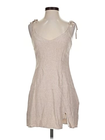 Abercrombie & Fitch Casual Dress (view 1)