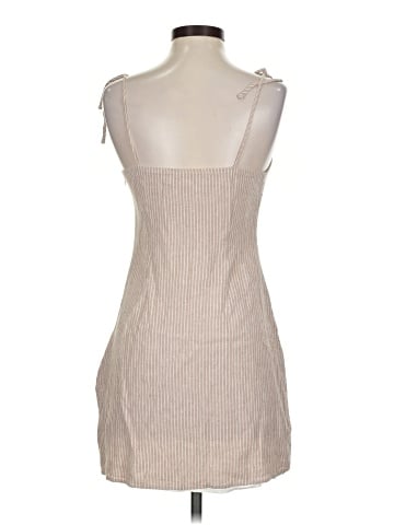 Abercrombie & Fitch Casual Dress (view 2)
