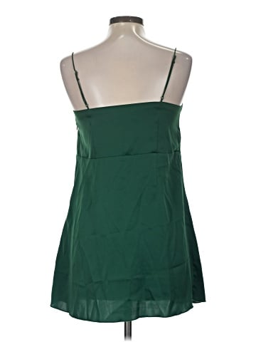 Urban Outfitters Casual Dress (view 2)