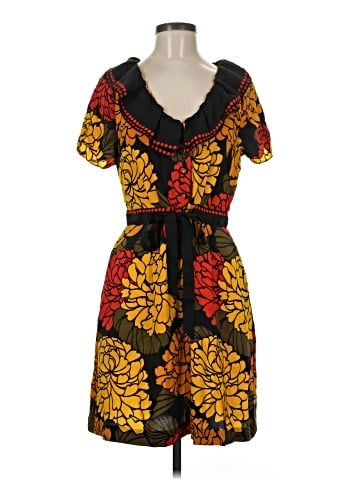 Leifsdottir Casual Dress (view 1)