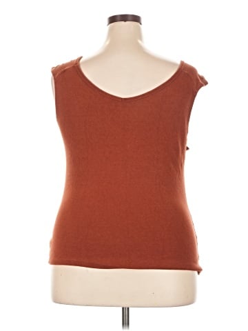 Gap Sleeveless Top (view 2)