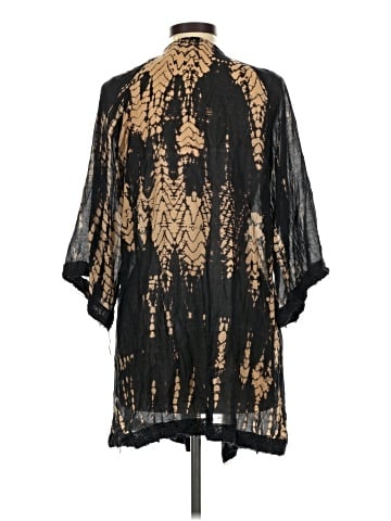 Staring at Stars Kimono (view 2)