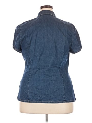 Gap Short Sleeve Button-Down Shirt (view 2)