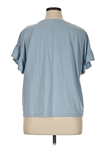 Jane and Delancey Short Sleeve Top (view 2)
