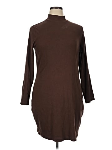 Old Navy Casual Dress (view 1)