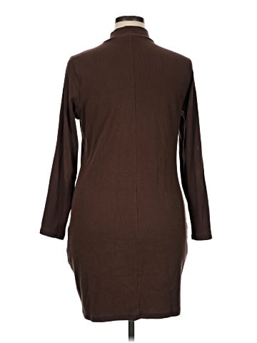 Old Navy Casual Dress (view 2)