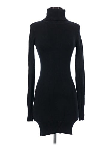 Patty Boutik Turtleneck Sweater (view 1)