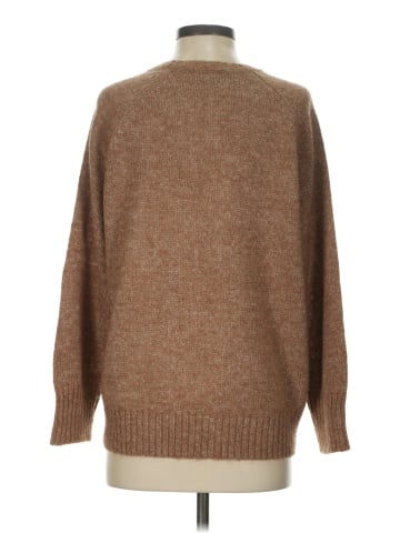Old Navy Pullover Sweater (view 2)