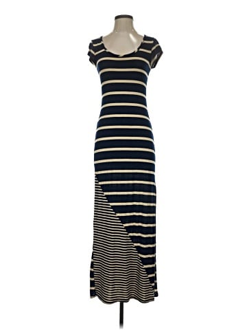 Everleigh Casual Dress (view 1)