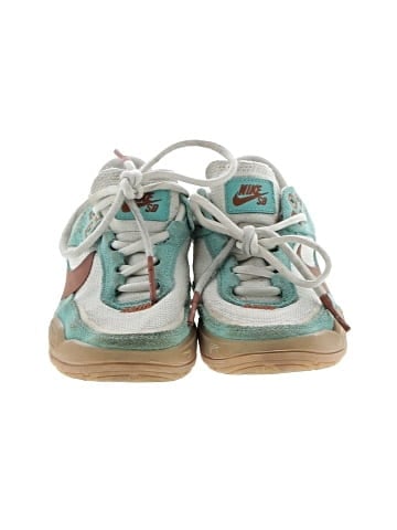 Nike Sneakers (view 2)