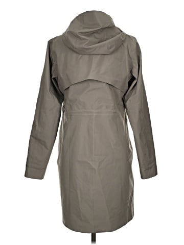 Lululemon Athletica Raincoat (view 2)