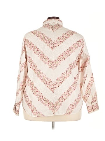 Liz Claiborne Long Sleeve Button-Down Shirt (view 2)