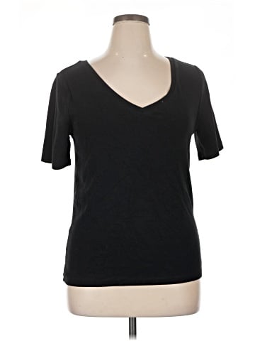 Gap Short Sleeve T-Shirt (view 1)