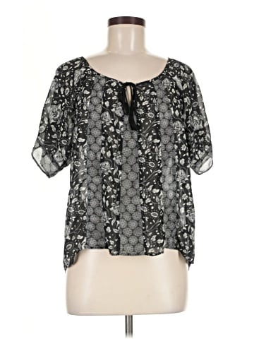 American Eagle Outfitters Short Sleeve Blouse (view 1)