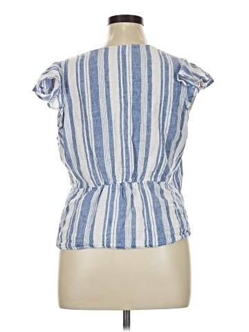 Old Navy Sleeveless Blouse (view 2)