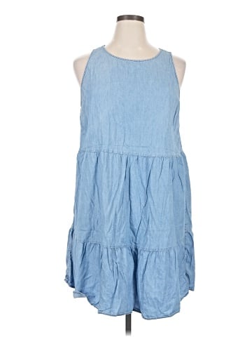 Old Navy Casual Dress (view 1)