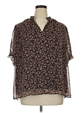 Ava & Viv Short Sleeve Blouse (view 1)