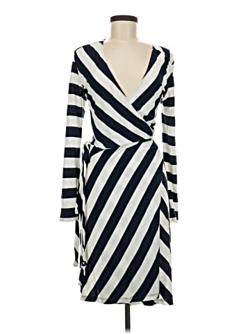 Old Navy Casual Dress (view 1)